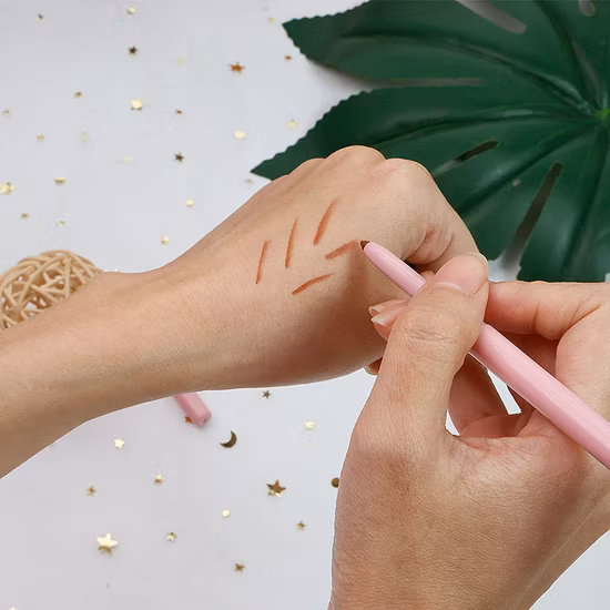 Карандаш для губ под собственной торговой маркой, индивидуальный цвет, веганский матовый, водостойкий